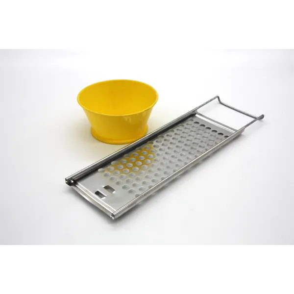 Noodle maker (Nokedli szaggató)